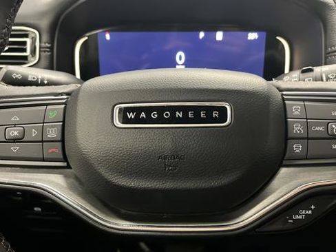Used 2024 Jeep Wagoneer L Series II w/ Convenience Group I image 22
