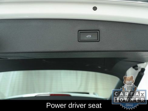 Used 2024 Volkswagen Tiguan SE R-Line AWD/4WD image 10