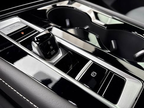 New 2026 Volkswagen Atlas Cross Sport SEL Premium R-Line image 30