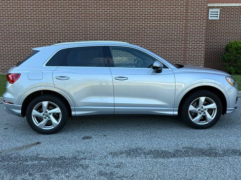 Used 2020 Audi Q3 2.0T Premium AWD/4WD image 15