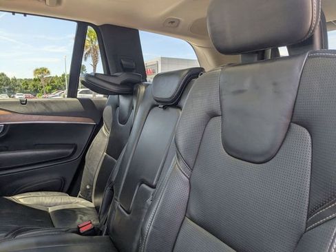 Used 2017 Volvo XC90 T6 Inscription w/ Vision Package AWD/4WD image 28