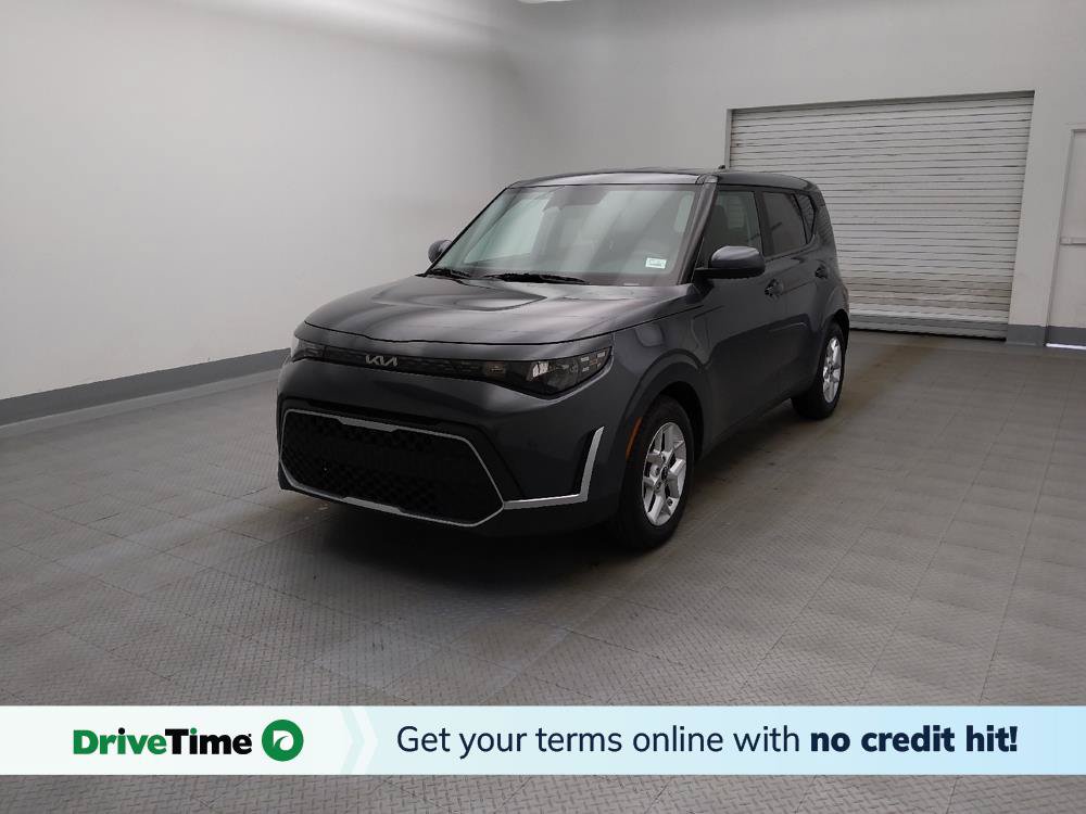 Used 2024 Kia Soul LX w/ Option Group 015 FWD image 1