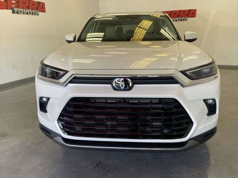 Certified 2026 Toyota Grand Highlander Limited image 8