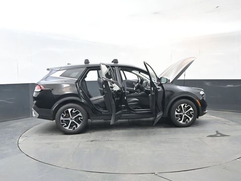 Certified 2023 Kia Sportage EX image 27