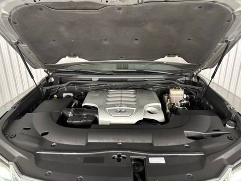 Used 2018 Lexus LX 570 4WD image 26
