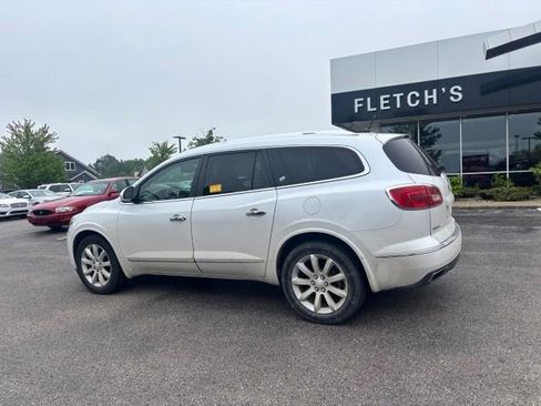 Used 2017 Buick Enclave Premium AWD/4WD image 8