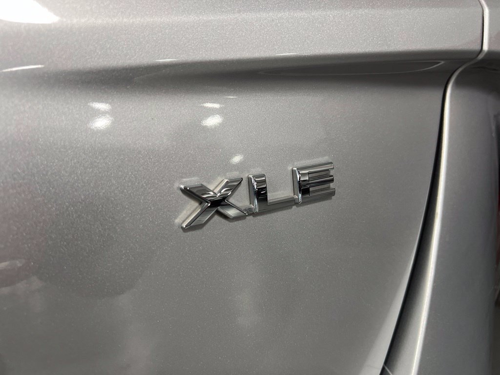 Certified 2021 Toyota Prius Prime XLE FWD image 12
