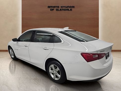 Used 2024 Chevrolet Malibu LT FWD image 4