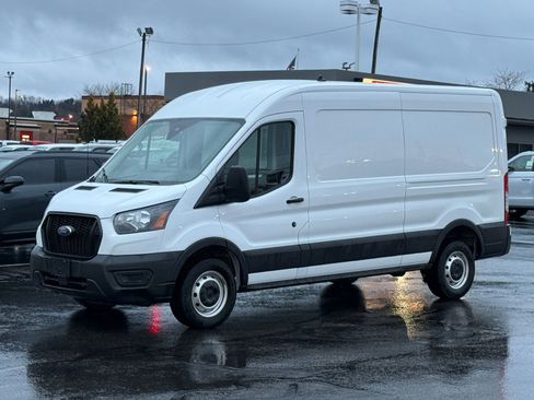 Used 2023 Ford Transit 250 Medium Roof w/ Load Area Protection Package image 7