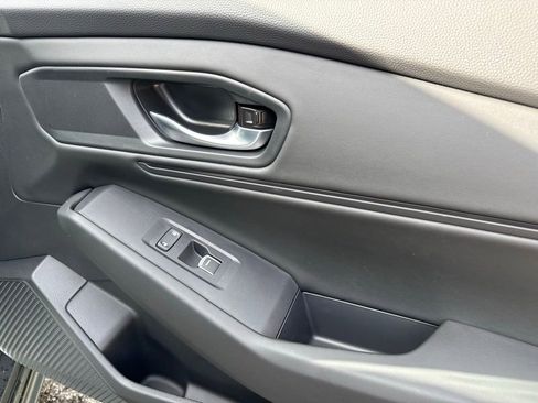 Certified 2025 Honda Accord SE image 46