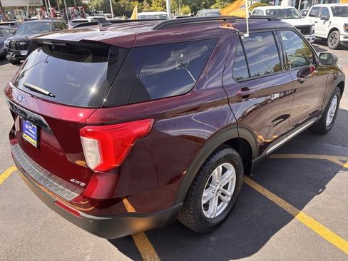Certified 2022 Ford Explorer XLT w/ Equipment Group 202A image 8