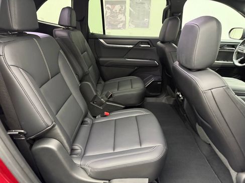 Used 2024 GMC Acadia Elevation w/ Trailering Package FWD image 35