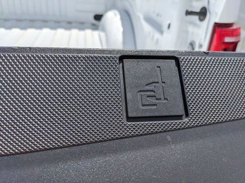 Used 2023 Ford F150 XLT image 20