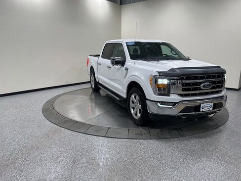 Used 2021 Ford F150 Lariat image 4