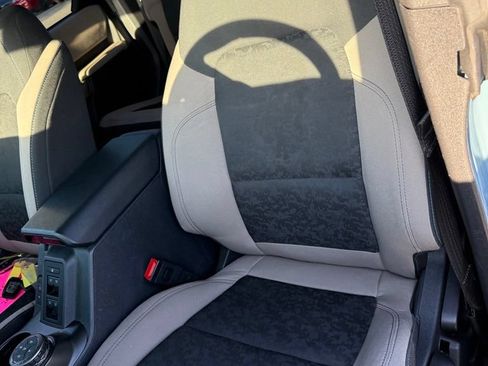 Used 2023 Ford Bronco Wildtrak AWD/4WD image 6
