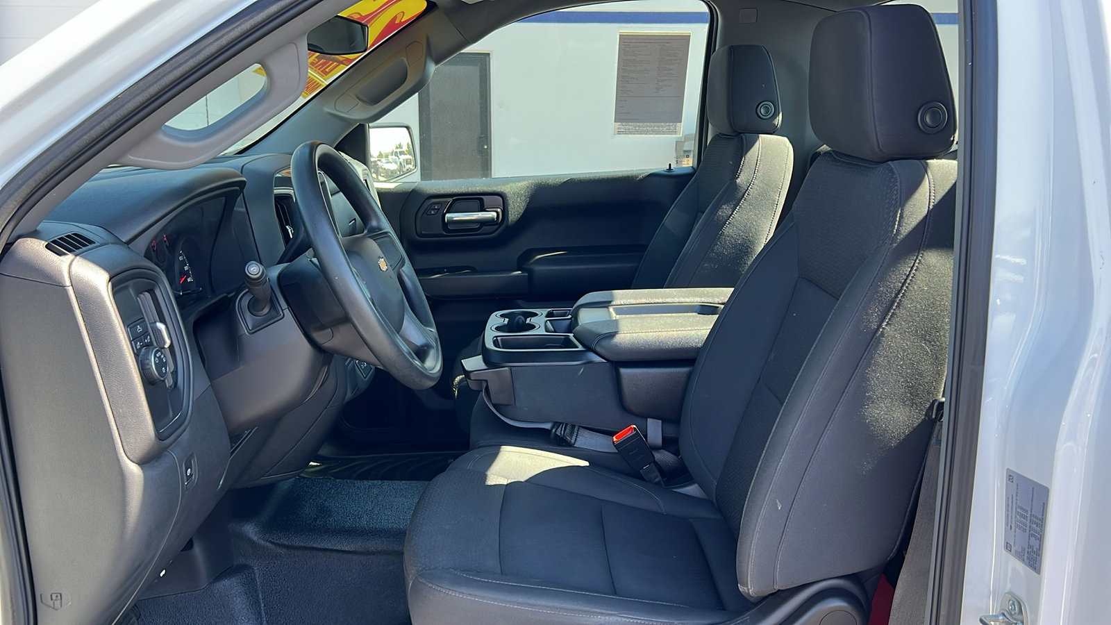 Certified 2025 Chevrolet Silverado 1500 W/T RWD image 25