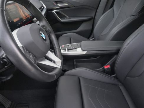 Certified 2025 BMW X2 xDrive28i AWD/4WD image 12