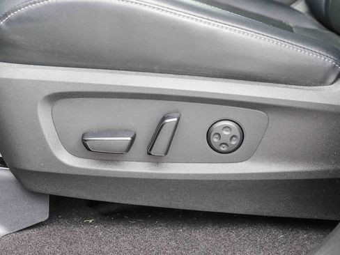 Used 2023 INFINITI QX60 Luxe w/ Vision Package FWD image 15