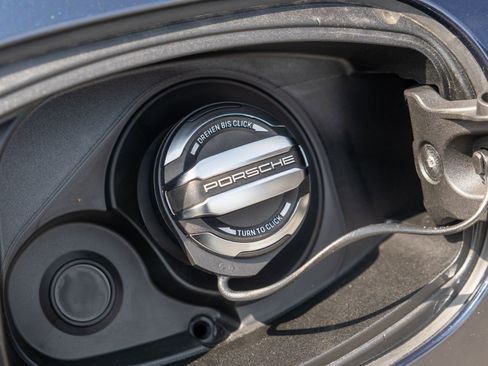 New 2026 Porsche Cayenne E-Hybrid AWD/4WD image 43