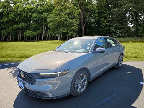 Certified 2023 Honda Accord EX-L image 3