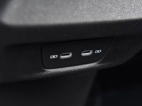 New 2026 Volkswagen Tiguan SE R-Line image 24