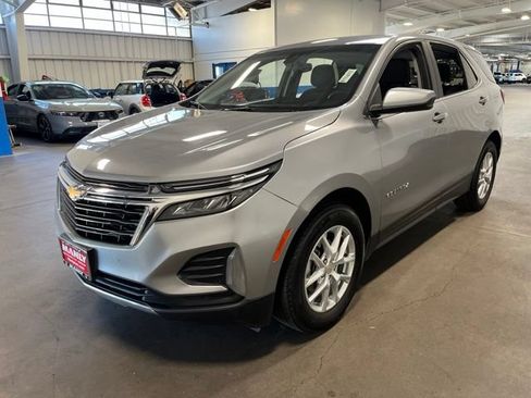 Used 2024 Chevrolet Equinox LT FWD image 7