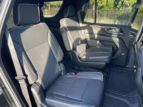 New 2026 GMC Yukon Elevation w/ Elevation Premium Package image 28