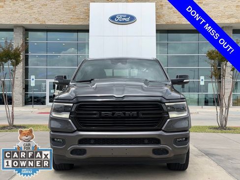 Used 2022 RAM 1500 Laramie RWD image 2