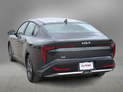 Used 2025 Kia K4 FWD image 7