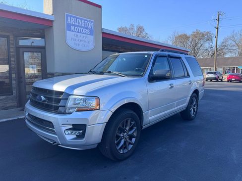 Used 2017 Ford Expedition Limited w/ Equipment Group 301A image 2