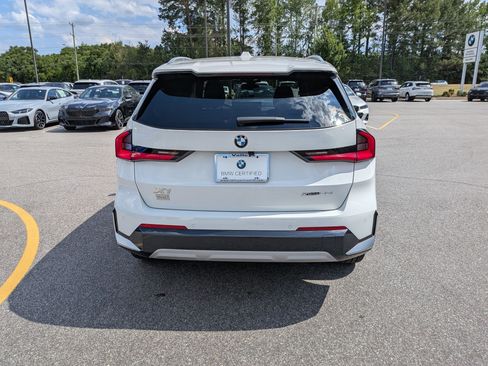 Certified 2025 BMW X1 xDrive28i w/ Technology Package AWD/4WD image 4