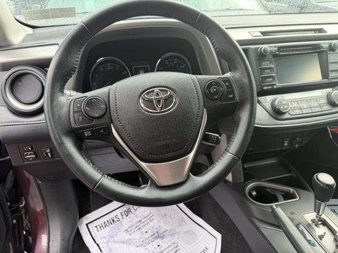 Used 2016 Toyota RAV4 XLE image 19