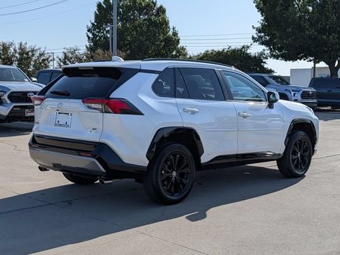 Certified 2025 Toyota RAV4 SE w/ Weather Package AWD/4WD image 6