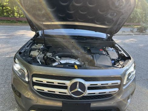 Used 2020 Mercedes-Benz GLB 250 4MATIC image 7