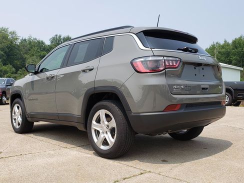 Certified 2023 Jeep Compass Latitude AWD/4WD image 5