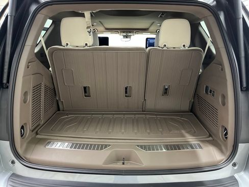 New 2026 GMC Yukon Denali w/ Denali Reserve Package AWD/4WD image 26