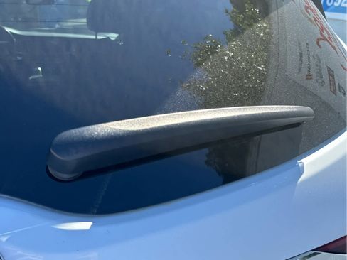 Used 2020 Buick Enclave Essence image 19