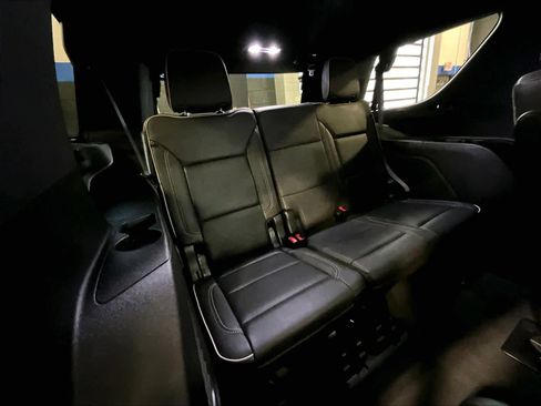 Used 2023 Chevrolet Tahoe Premier w/ Premium Package 2 image 17