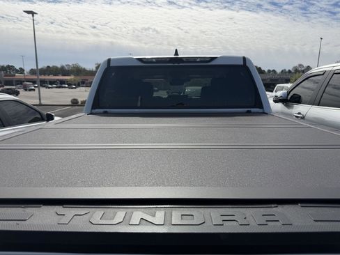 Used 2024 Toyota Tundra Limited AWD/4WD image 9