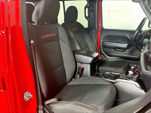 Used 2020 Jeep Gladiator Rubicon image 7