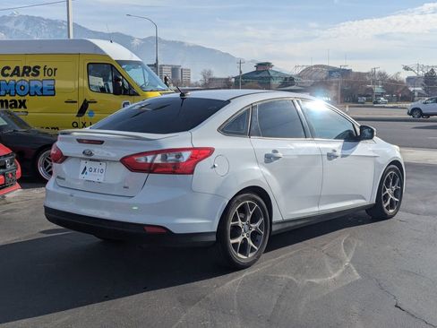 Used 2013 Ford Focus SE image 4