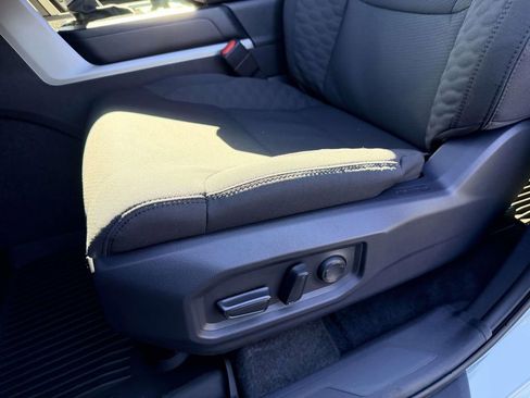 New 2026 Toyota Tundra SR5 image 17