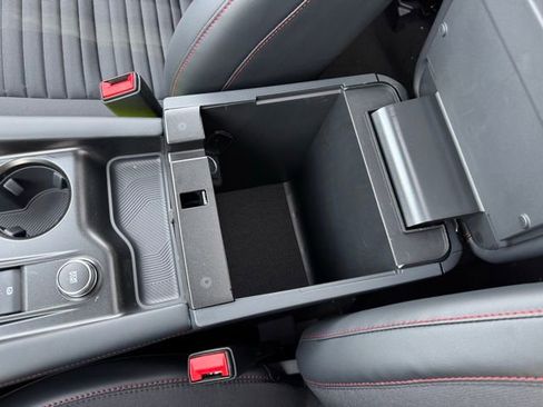 New 2026 Ford Explorer ST-Line w/ ST-Line Street Pack image 21