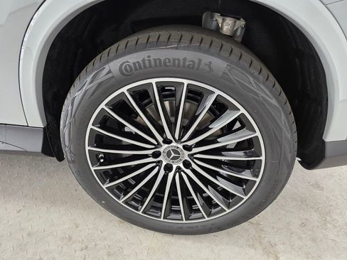 New 2026 Mercedes-Benz GLC 300 4MATIC image 12