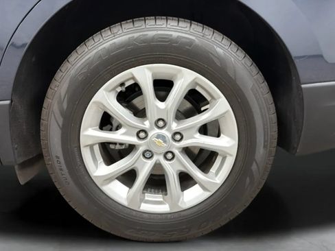 Used 2018 Chevrolet Equinox LS FWD image 27