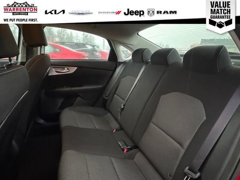 Certified 2024 Kia Forte LXS w/ LXS Technology Package image 32