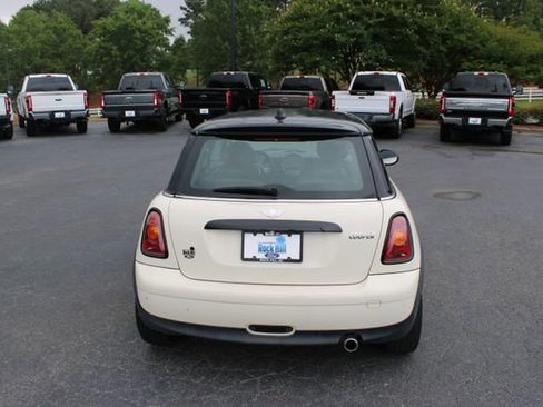 Used 2007 MINI Cooper Hardtop FWD image 12