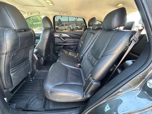 Used 2019 MAZDA CX-9 Touring w/ Touring Premium Package FWD image 27