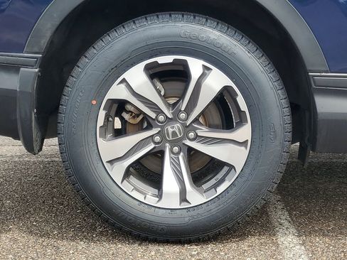 Used 2020 Honda CR-V LX image 5