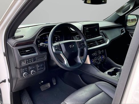 Used 2023 Chevrolet Tahoe Z71 w/ Z71 Off-Road Package AWD/4WD image 20
